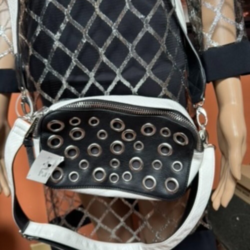 Cute Black and White purse Steve Madden NEW